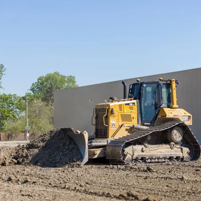 Bulldozer at work with help from the SRL-35 UHF Radio Modem